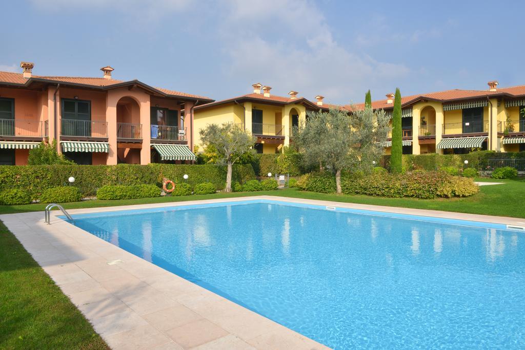 Casa Vacanze Serraglie Раффа Экстерьер фото