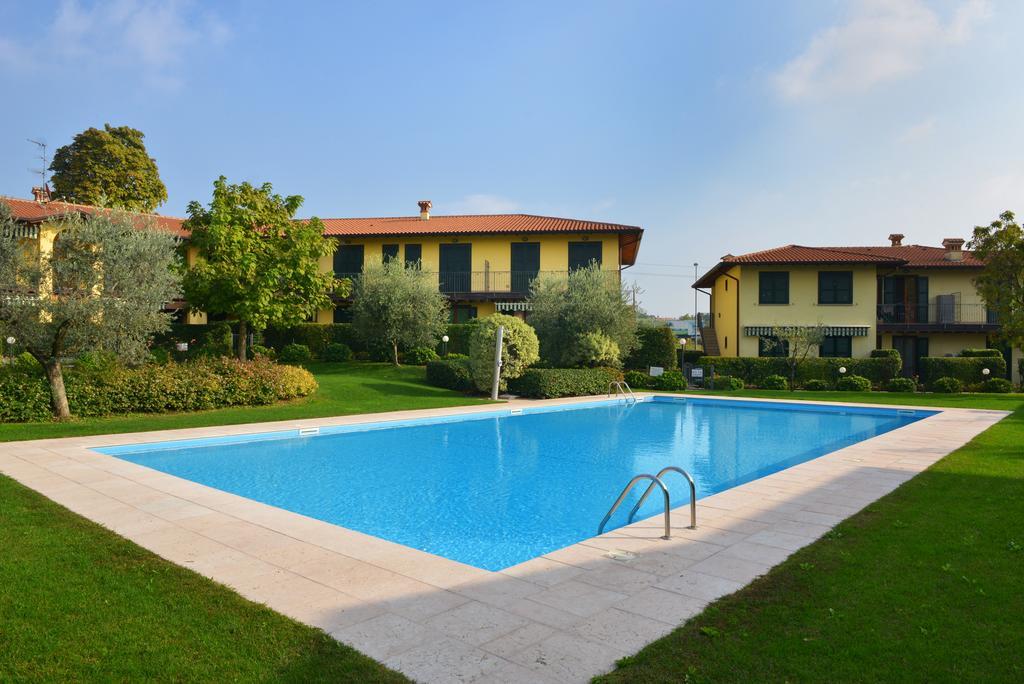 Casa Vacanze Serraglie Раффа Экстерьер фото