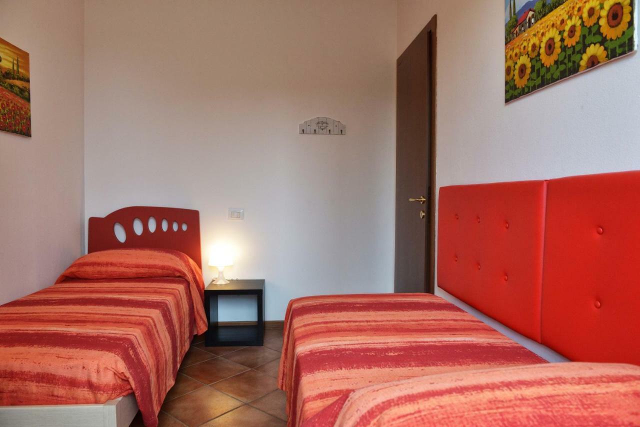 Casa Vacanze Serraglie Раффа Экстерьер фото